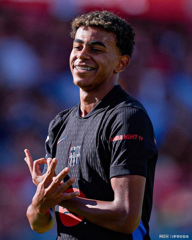 半场战报：本菲卡0-0勒沃库森，奥塔门迪中柱