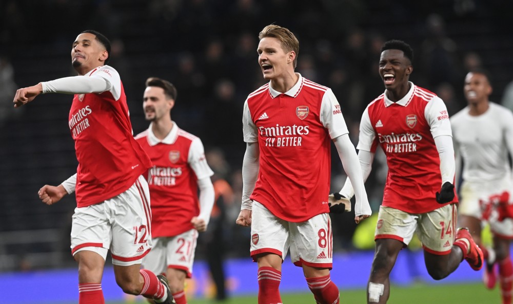 六台：拉莫斯倾向回欧洲踢球，以便世界杯前重回西班牙队