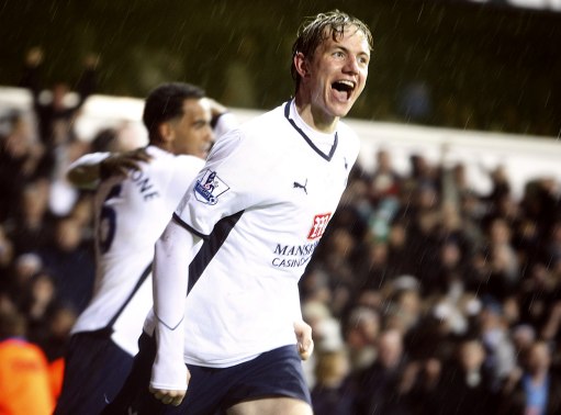 16岁344天！小将基亚拉是拜仁队史第二年轻德甲出场的球员（16岁344天，基亚拉成拜仁队史德甲出场第二年轻球员）