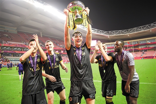 每体：德足协联系弗里克，请求其让特狮首发以便评估竞技状态（每体：德足协与弗里克沟通，要求让特狮首发以考察竞技状态）