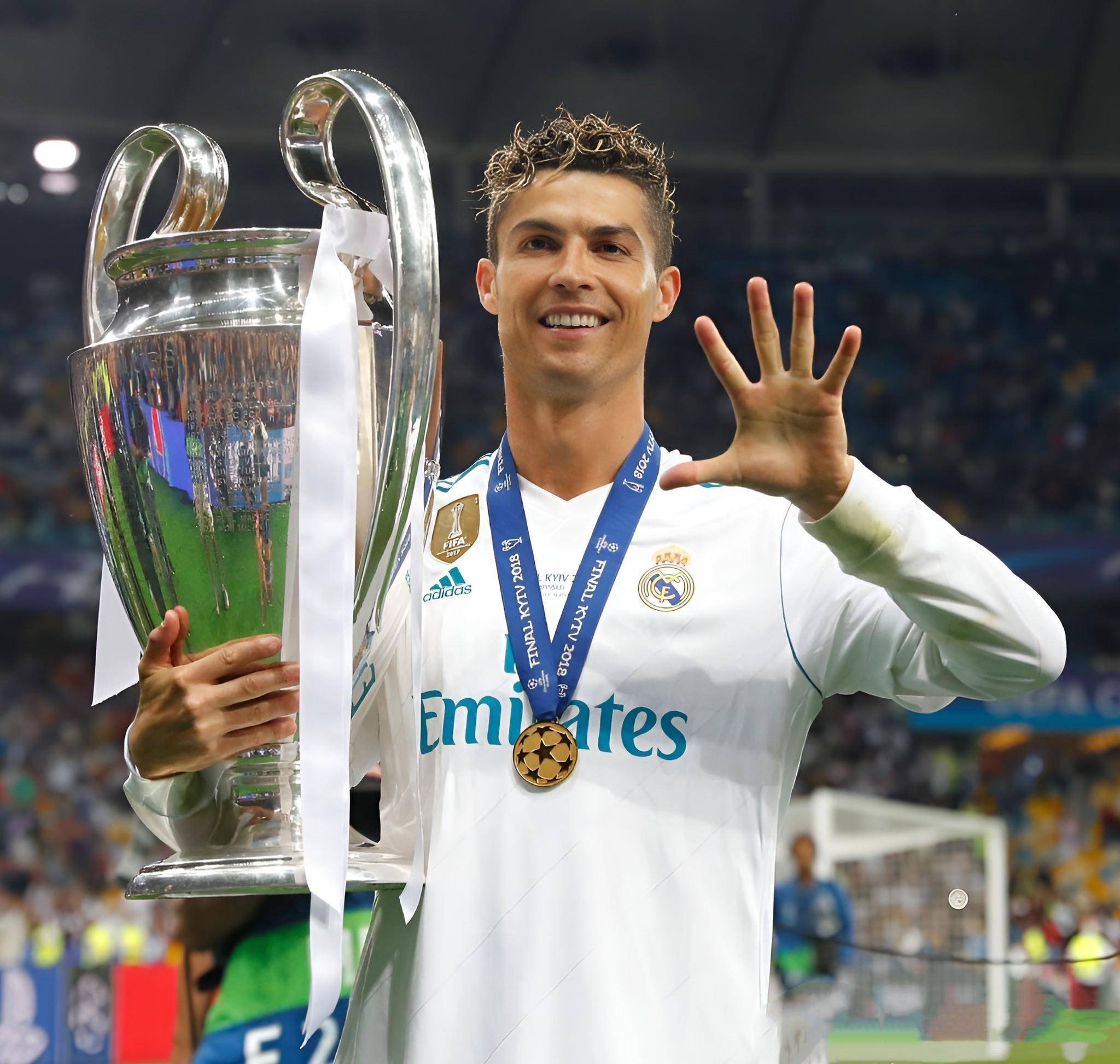 阿根廷美女老师用梅西表情包为学生评分：谁想让梅西伤心呢？