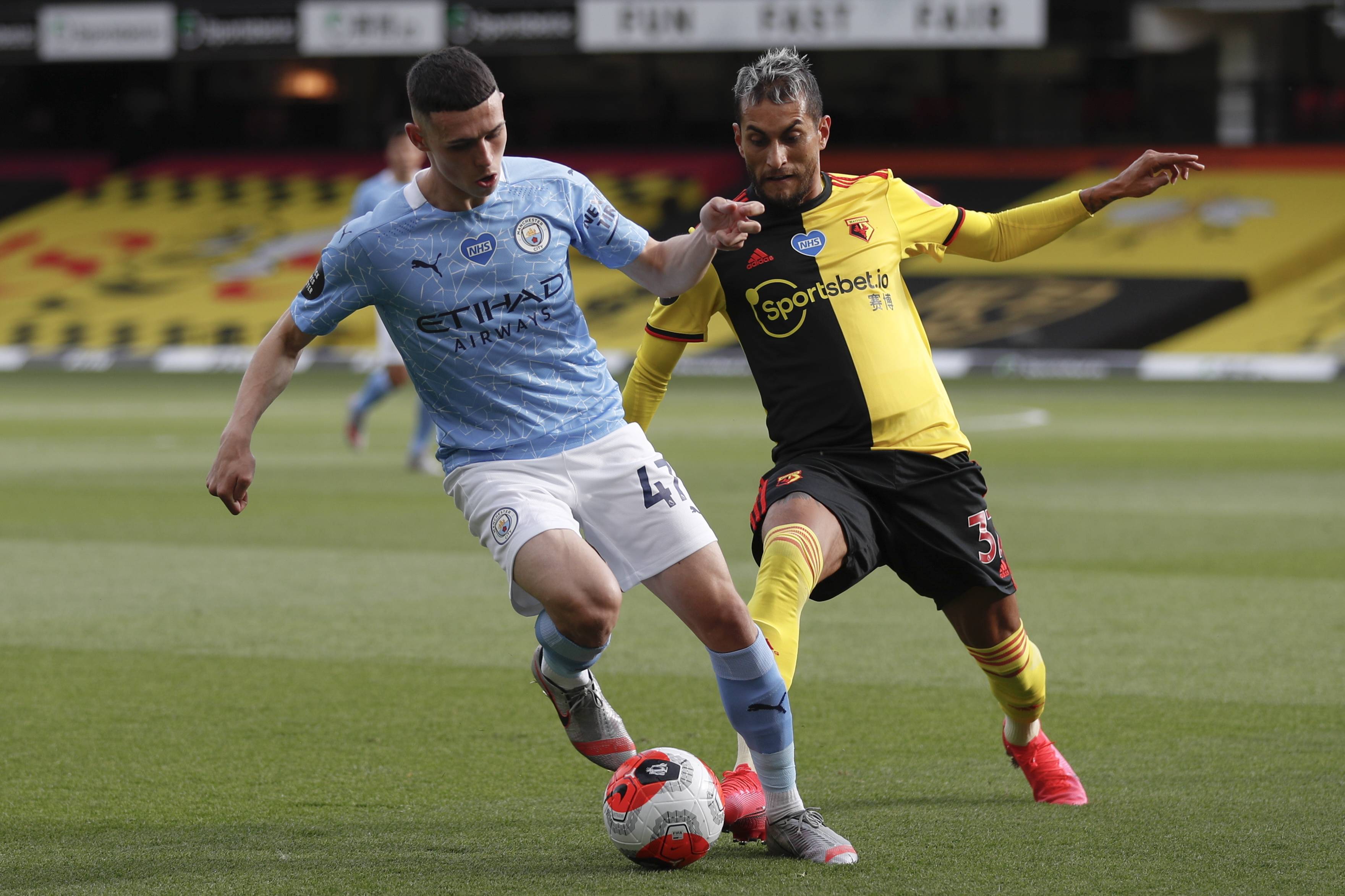 王世龙顶替贝帅成同曦主帅冲季后赛！但就这配置耐心培养新人吧！