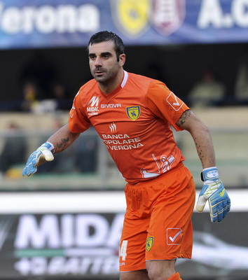 葡媒：C罗缺席，拉莫斯预计出任葡萄牙首发中锋（葡媒：C罗或缺阵，拉莫斯有望出任葡萄牙首发中锋）