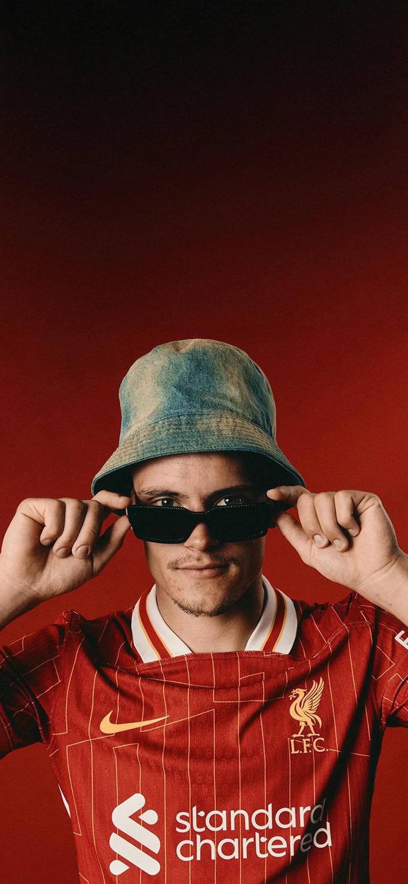 半场战报：西海岸1-0亚泰，陈柏良助攻里切利头球破僵